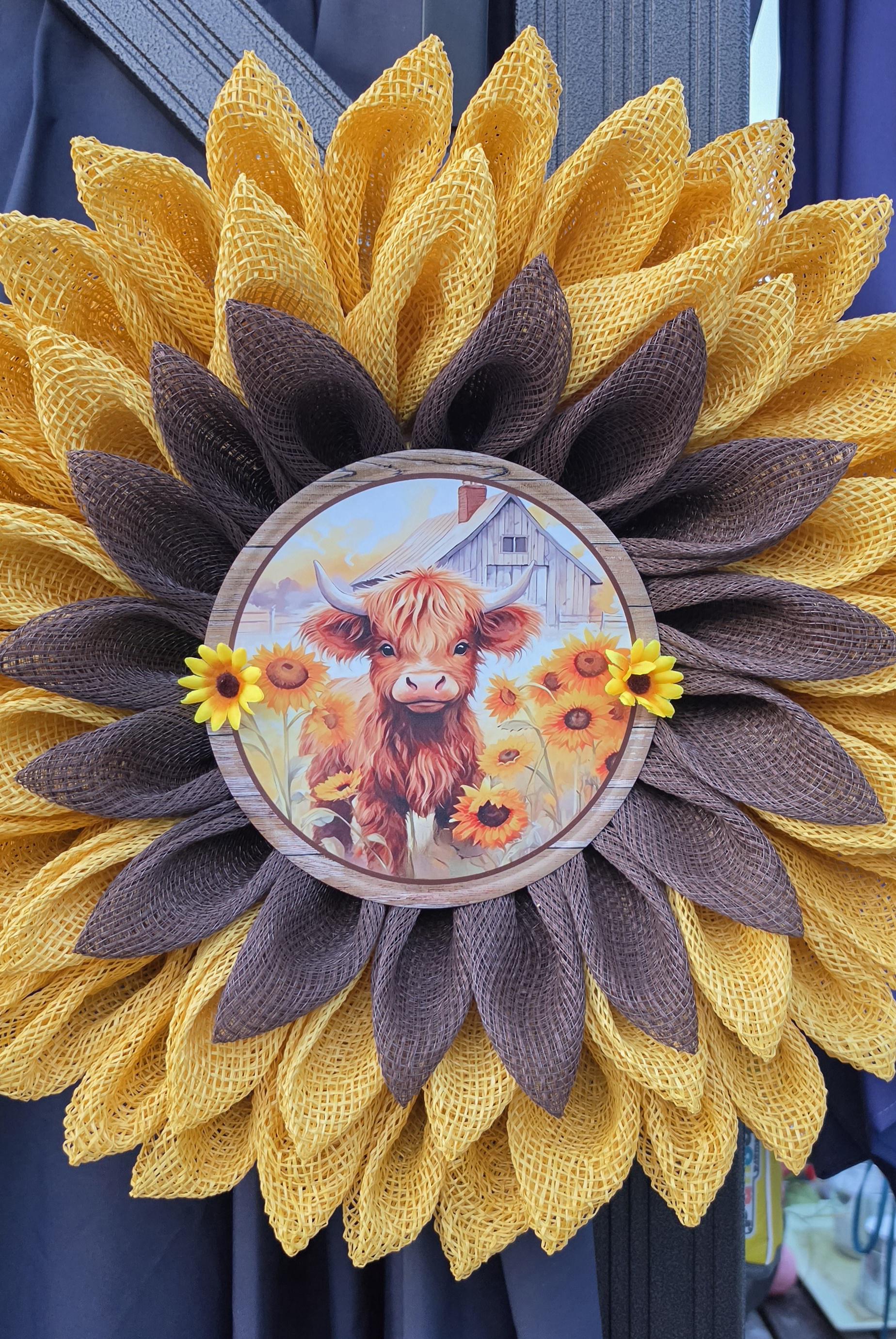 Highland Cow Sunflower Wreath | Rustic Farmhouse Door Decor, PolyBurlap Decomesh Petals